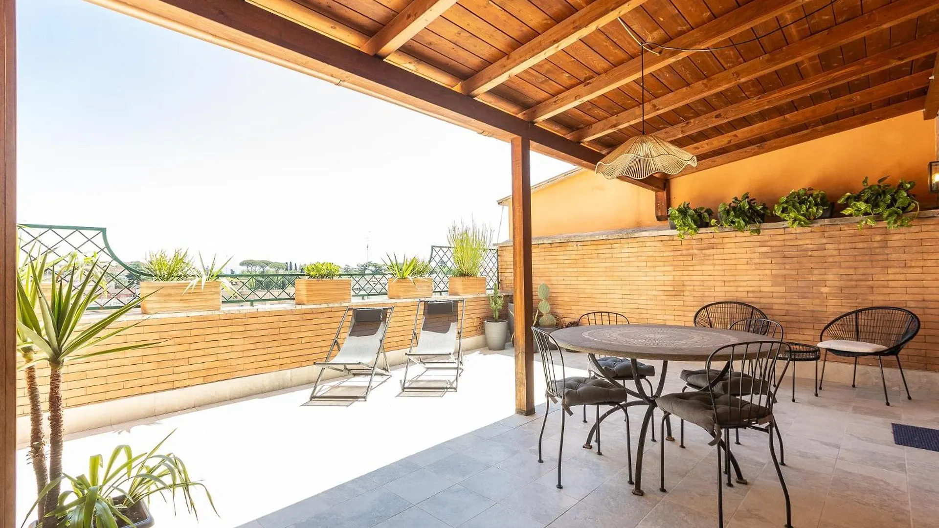 Constance Terrace Apartment By Rental In Roma 0*,  Italia