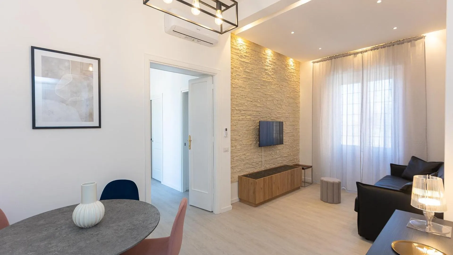 Constance Terrace Apartment By Rental In ローマ